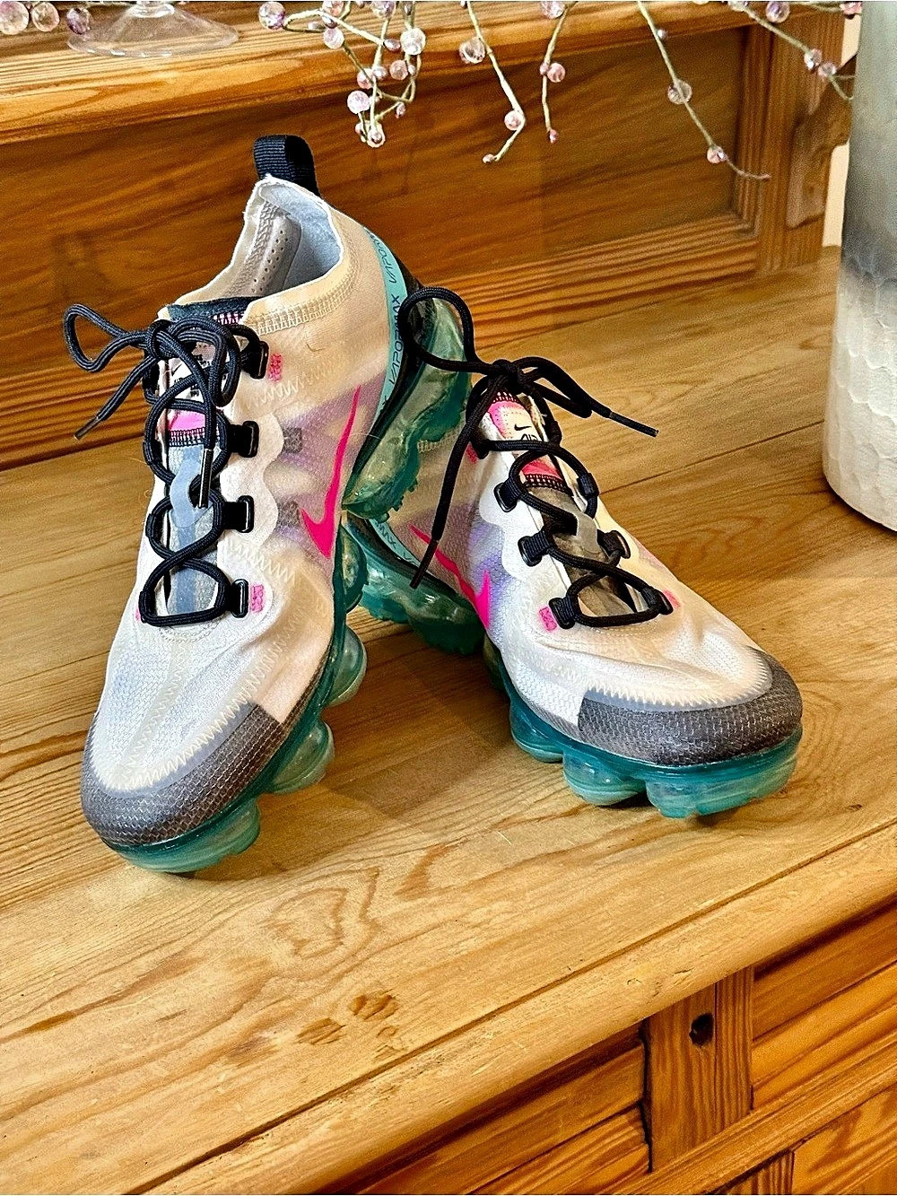 Nike Air VaporMax Women's Athletic Shoes Size 8